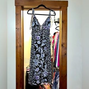 Lulu’s size small long dress, I am 5”8 and it fits me.